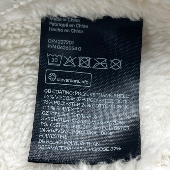 Kid’s H&M Black Faux Leather Hooded Jacket Size 1.5-2 Year - Picture 5 of 5